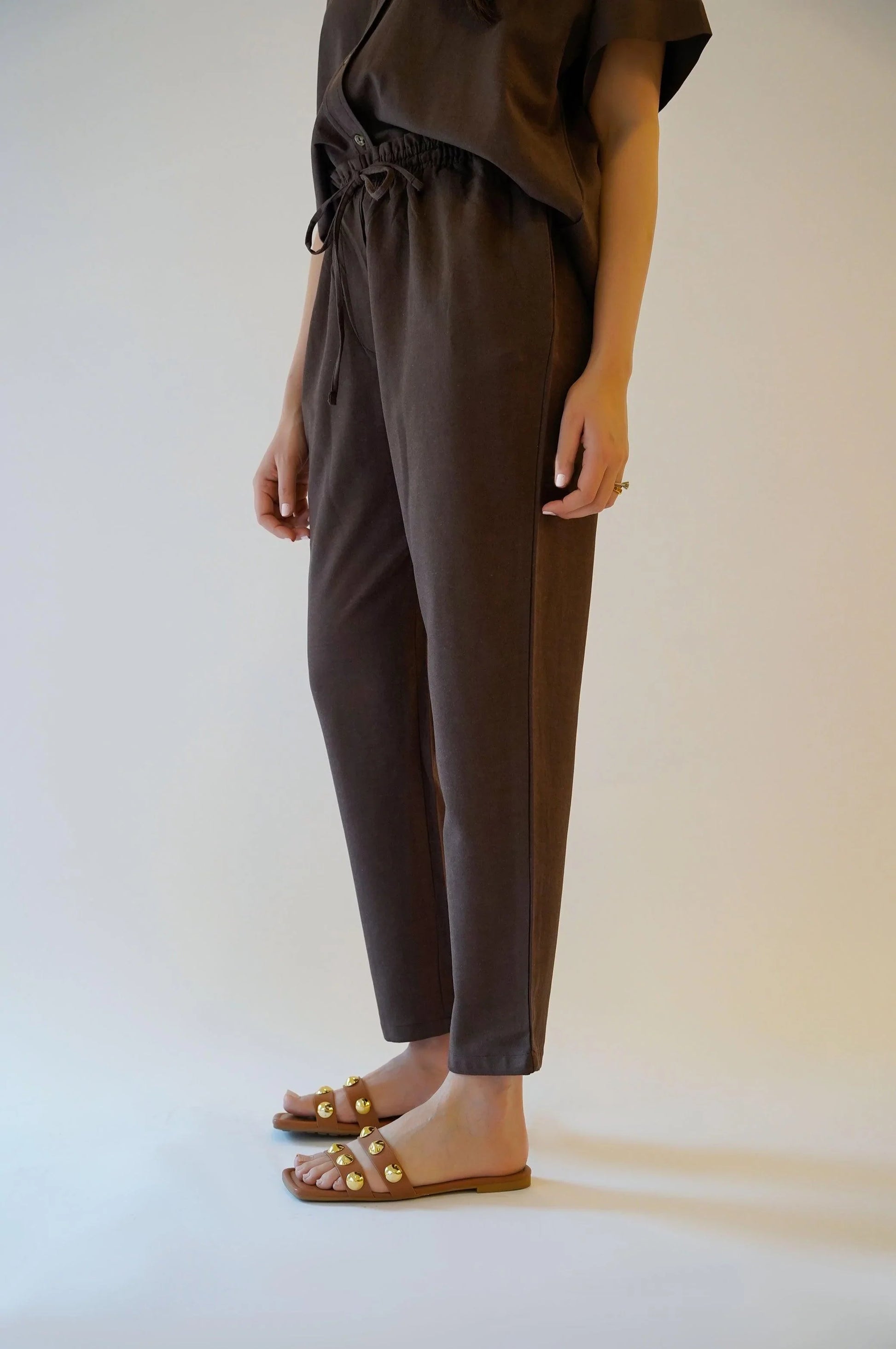 BROWN LINEN PAPERBAG PANTS