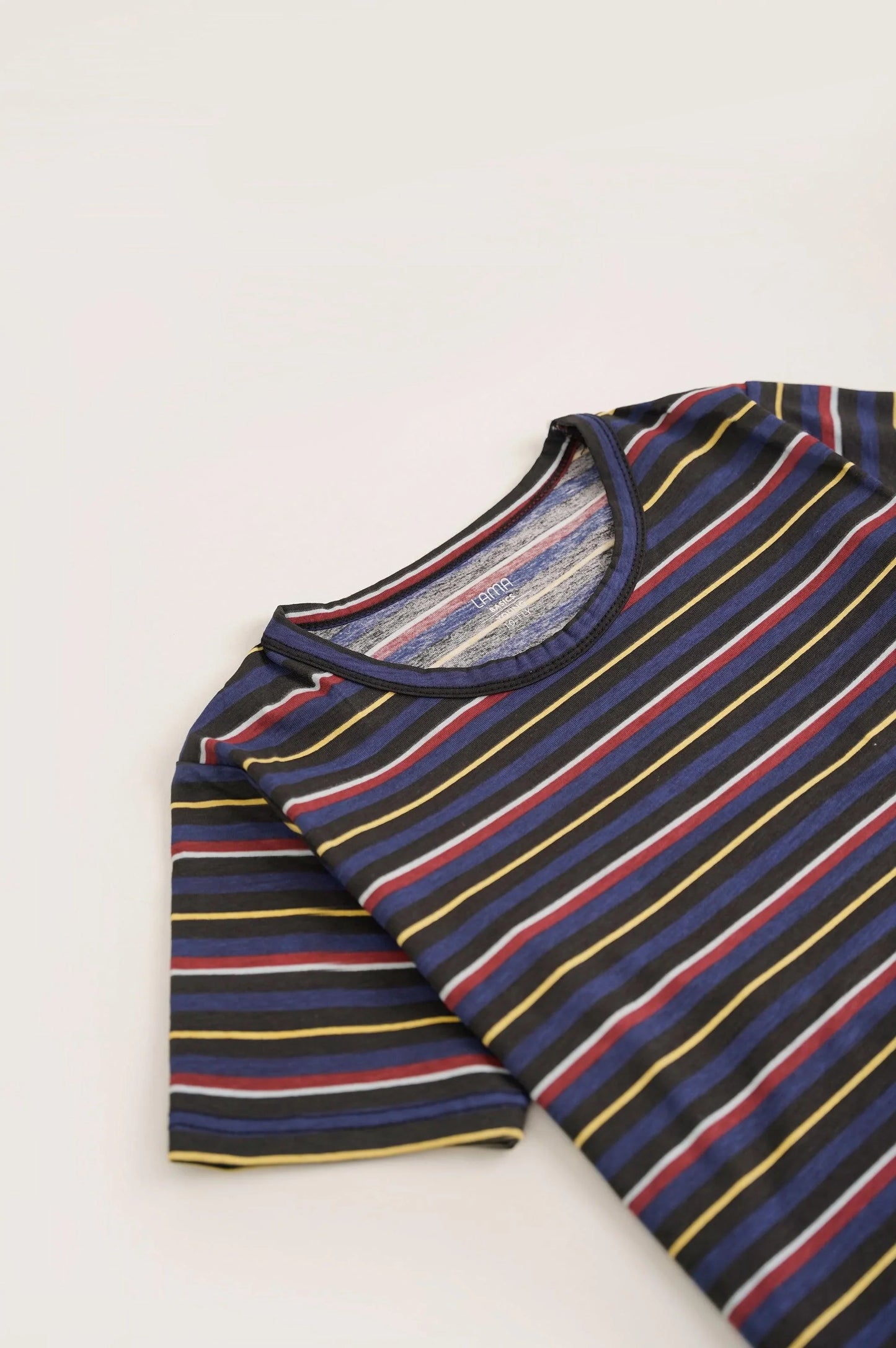 MULTI COLOURED STRIPPED PRINTED TEE - YOUNG T-SHIRT