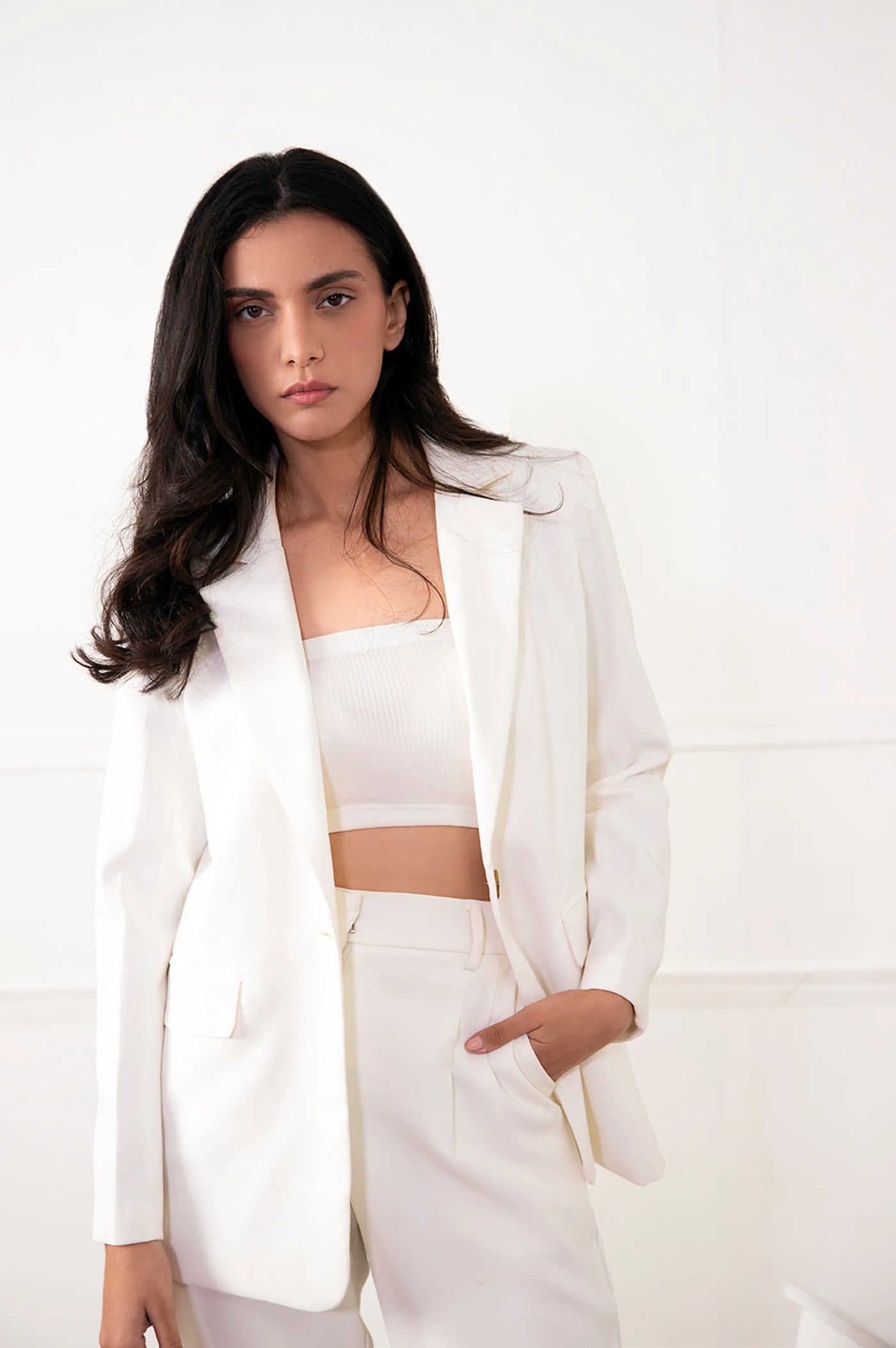 WHITE BANDEAU