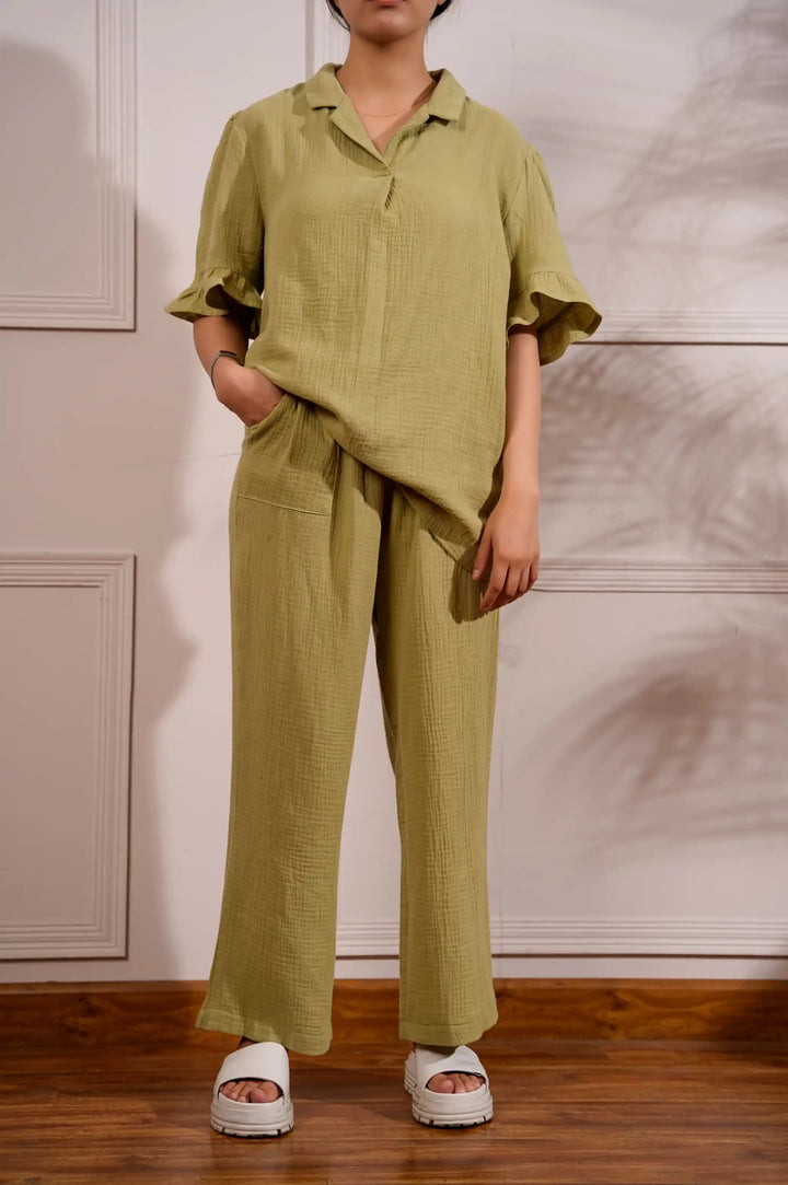 GREEN EVERYDAY MUSLIN PANTS