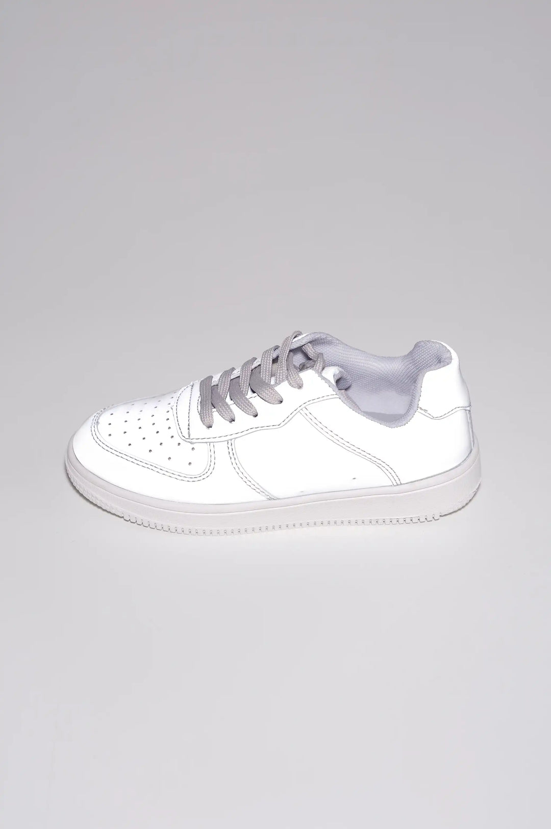 REFLECTIVE TRAINERS - YOUNG SNEAKERS