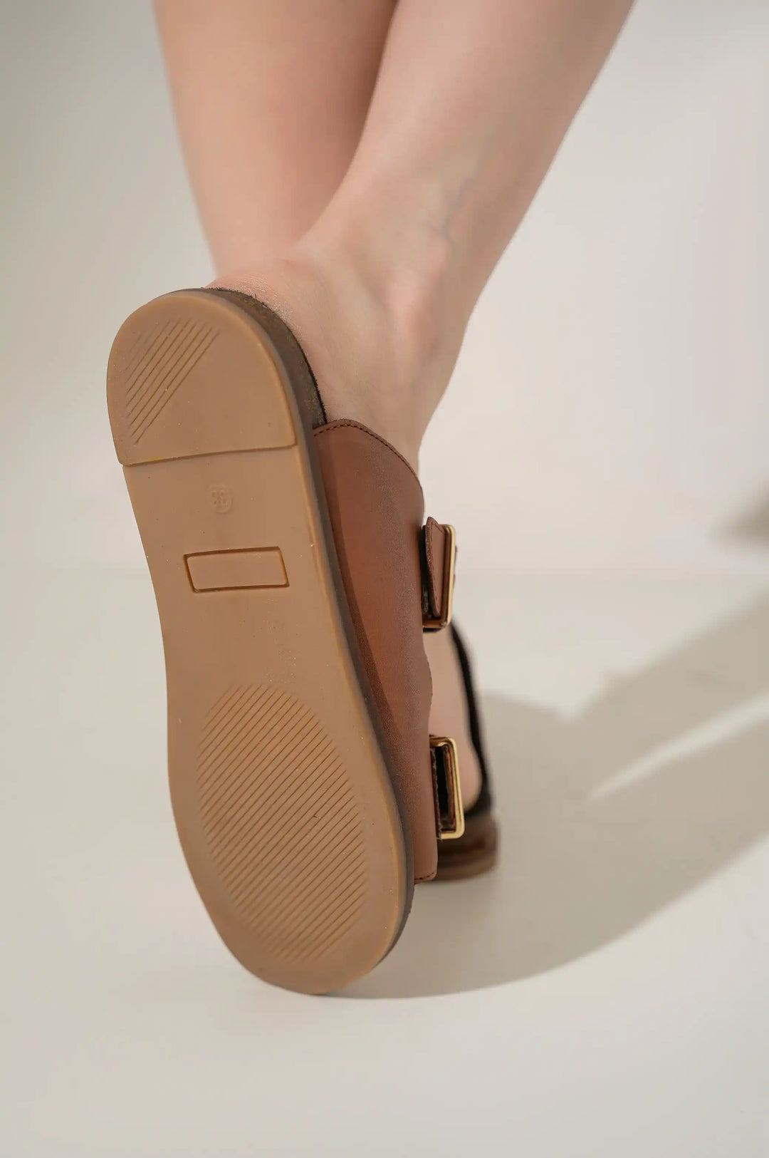 BUCKLED LEATHER SLIDES WITH WELTS - LEATHER SLIDES