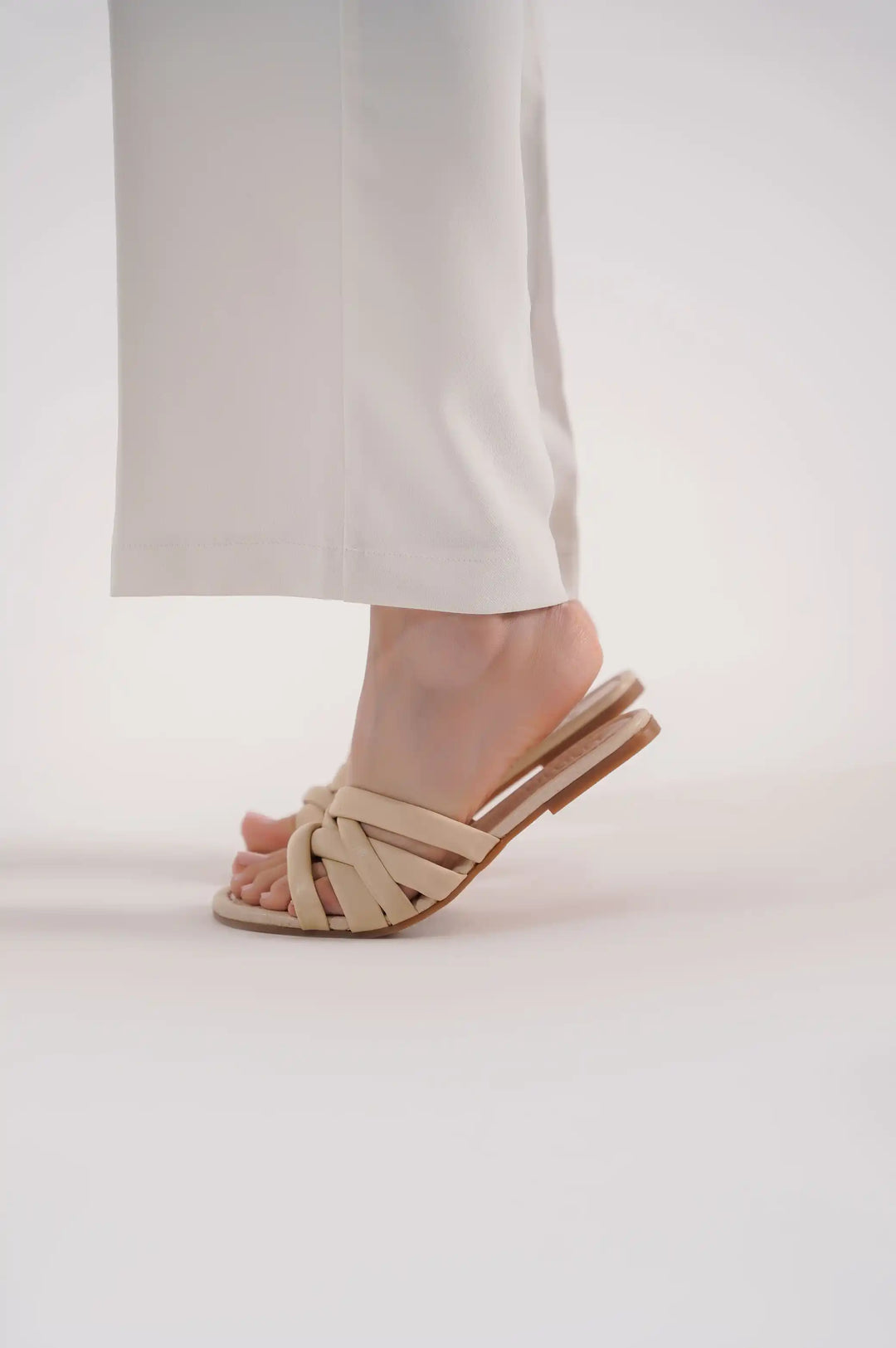 Cream Women Criss Cross Slides