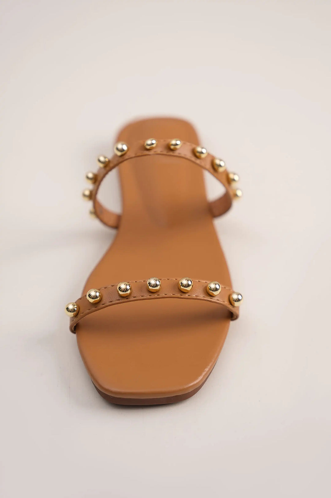 LIGHT BROWN PEARLY FLATS