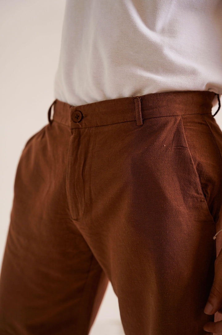 COFFEE BUTTONED LINEN SHORTS